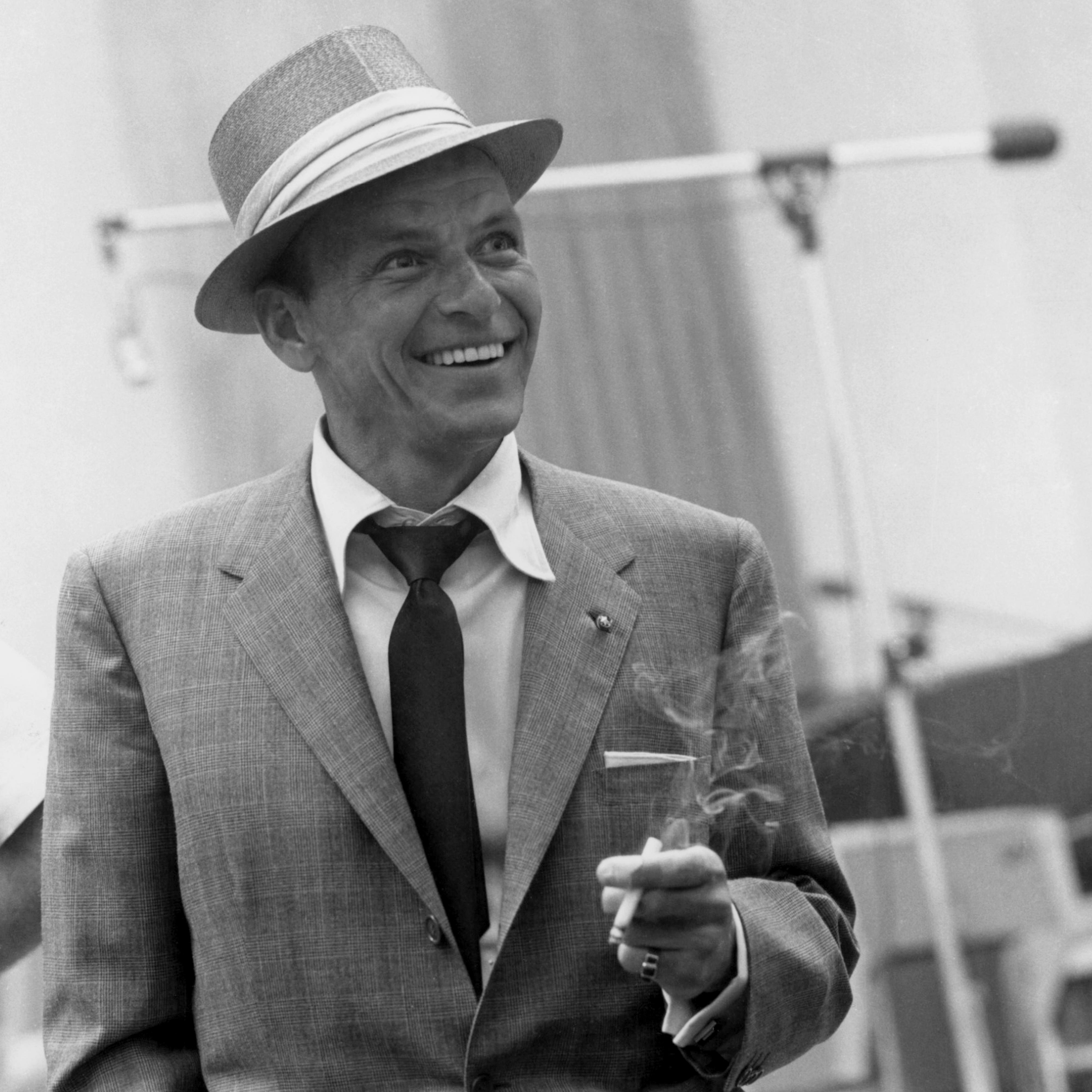 Frank Sinatra - Gallery Photo